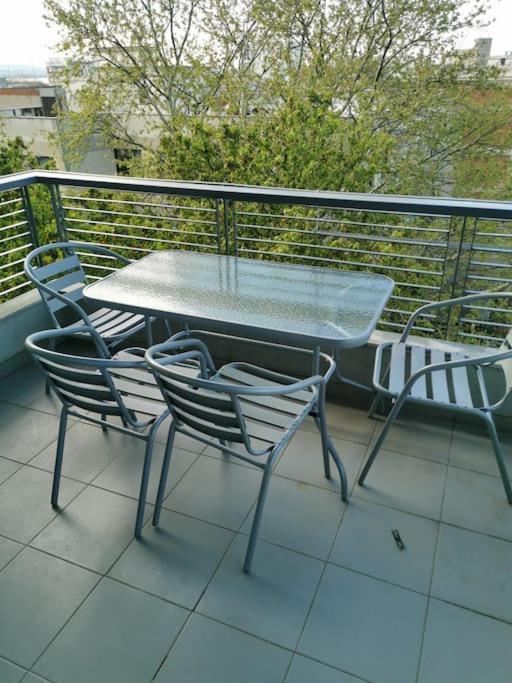 Cozy Luminous Apartment Thessaloniki
